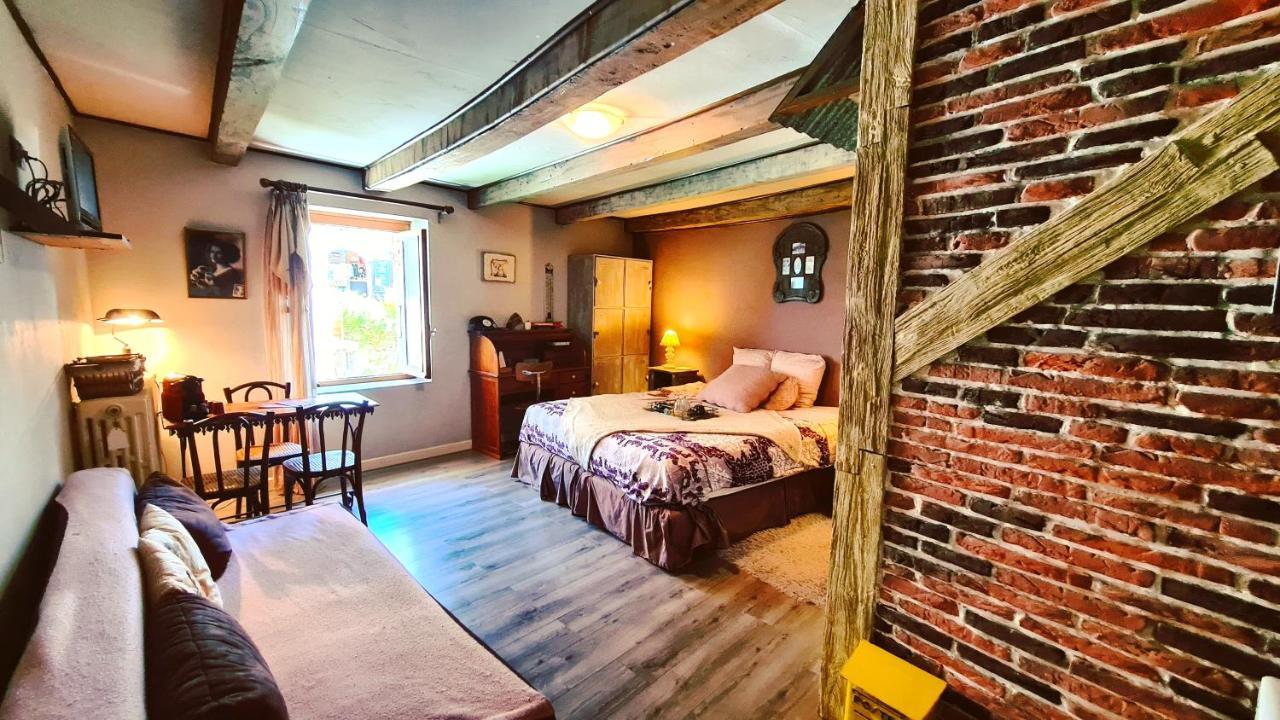 Le Doux Nid Bed & Breakfast Chanaz Bagian luar foto