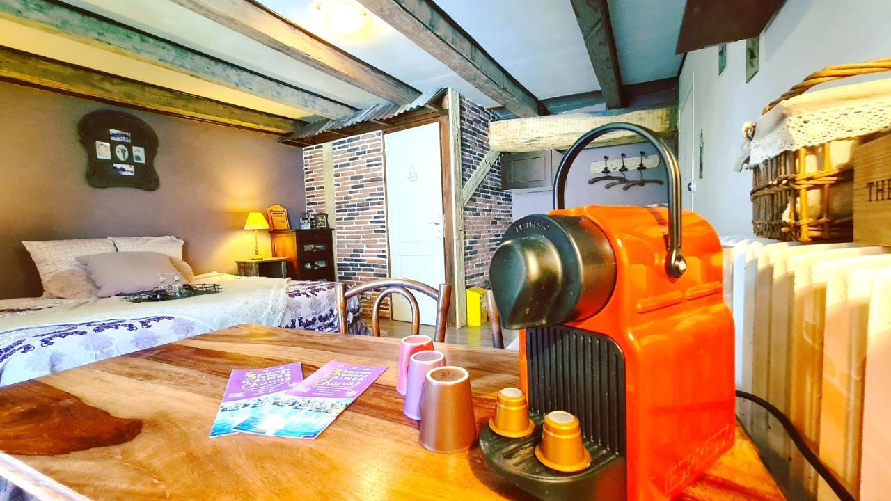 Le Doux Nid Bed & Breakfast Chanaz Bagian luar foto
