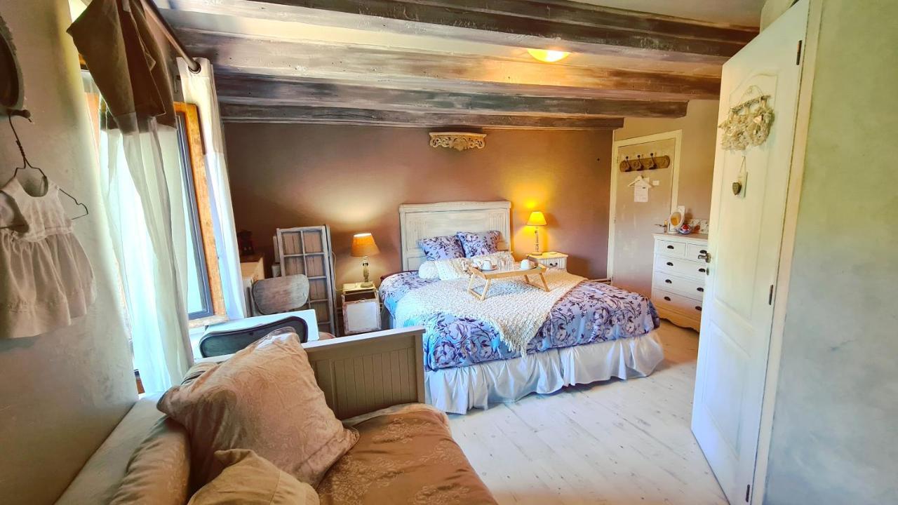 Le Doux Nid Bed & Breakfast Chanaz Bagian luar foto