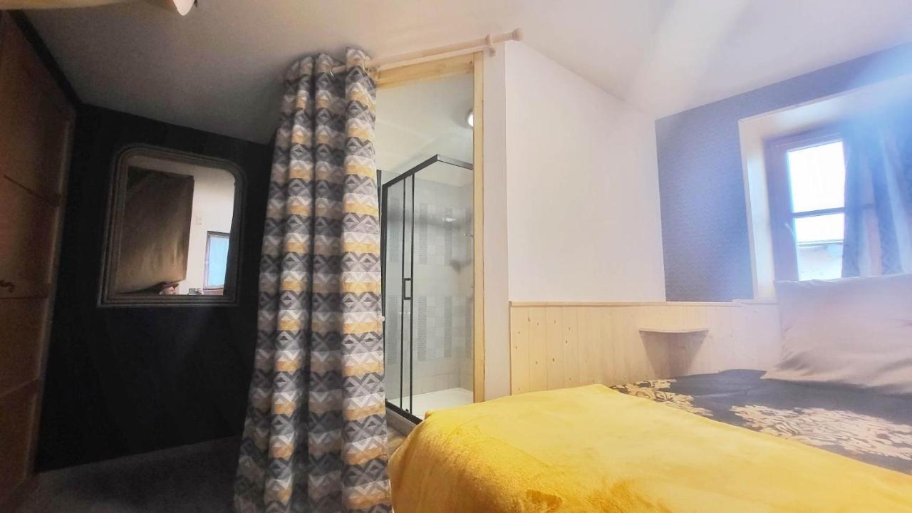 Le Doux Nid Bed & Breakfast Chanaz Bagian luar foto