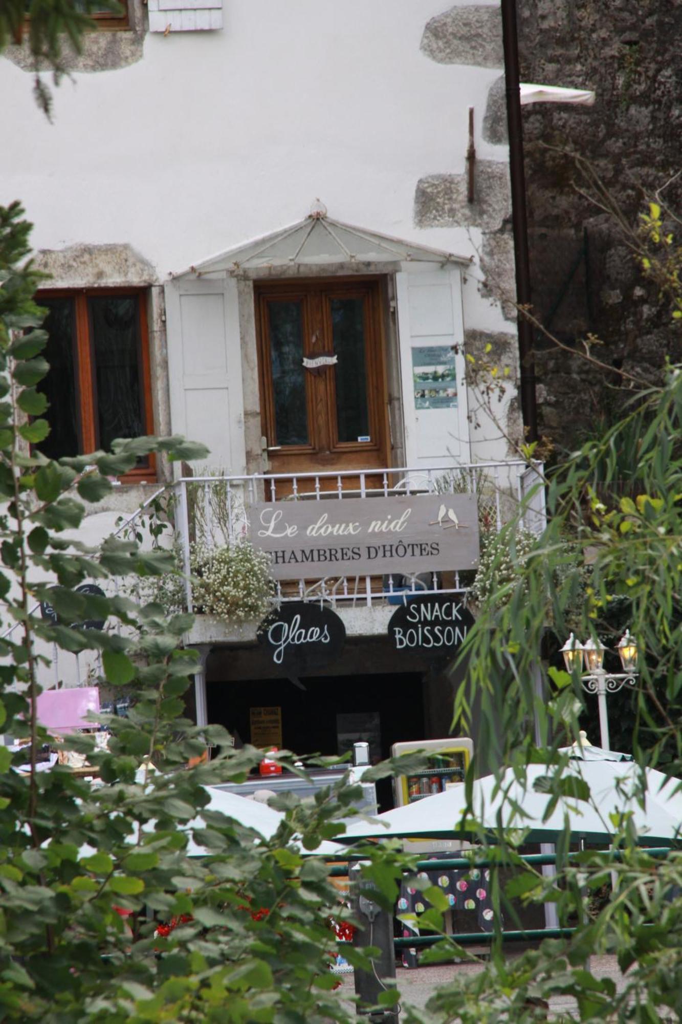 Le Doux Nid Bed & Breakfast Chanaz Bagian luar foto